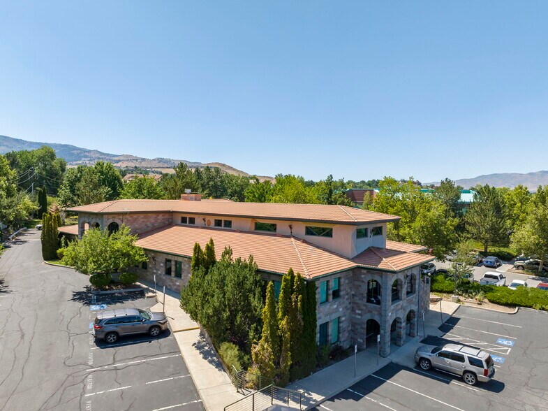 More Photos Of 6160 Plumas St, Reno Office For Sale