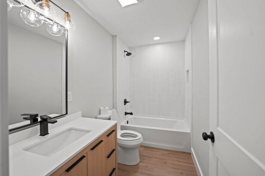 More Photos Of 6020 Weems Rd, Knoxville Specialty For Sale
