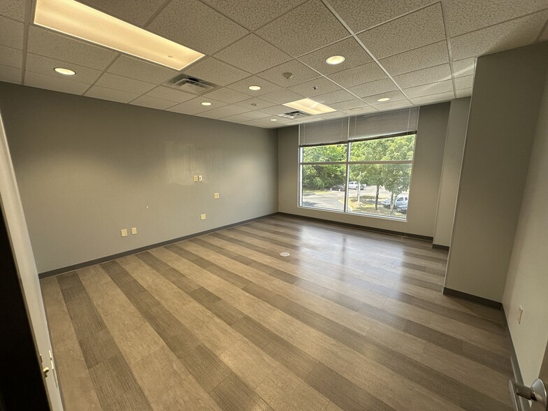 More Photos Of 5380 Hickory Hollow Pky, Nashville Medical For Lease