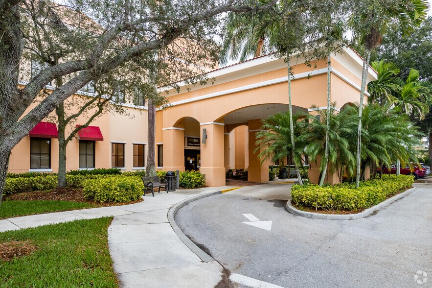 More Photos Of 550 Heritage Dr, Jupiter Medical For Lease