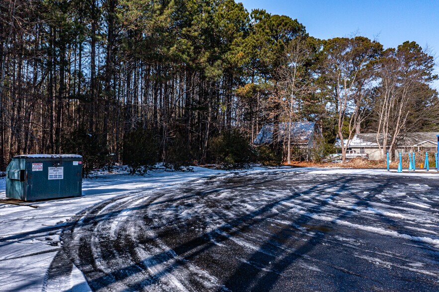 More Photos Of 4088 George Washington Memorial Hwy, Gloucester Carwash For Sale