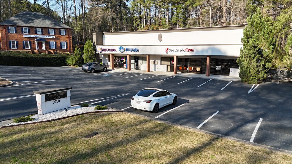 More Photos Of 5950 Hugh Howell Rd, Stone Mountain Freestanding For Sale