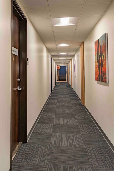 More Photos Of 5480 Baltimore Dr, La Mesa Office For Lease