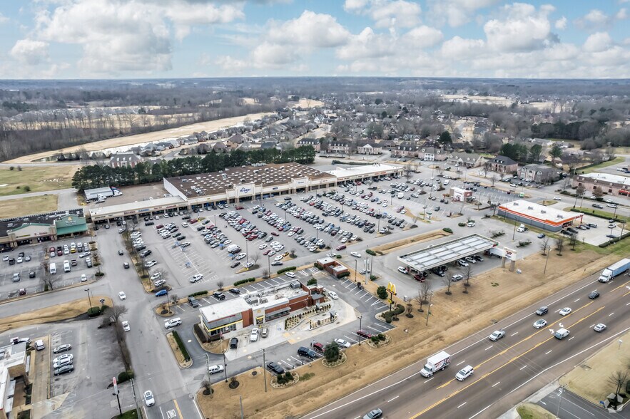 More Photos Of 7501-7509 Goodman Rd, Olive Branch Unknown For Lease