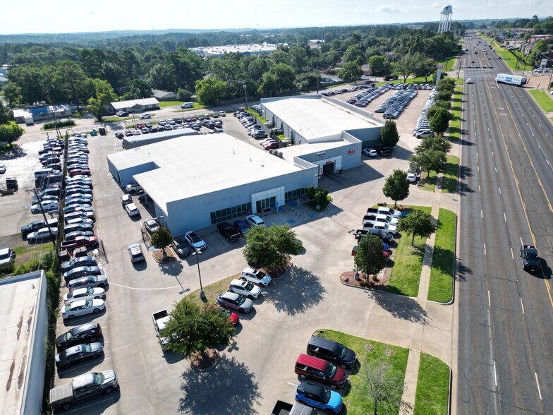 More Photos Of 4815 Troup Hwy, Tyler Freestanding For Sale