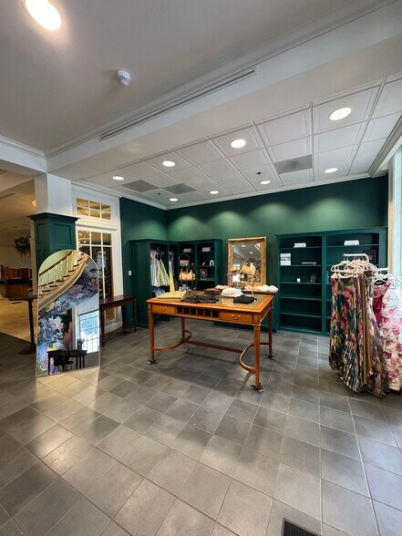 More Photos Of 425 N Florida Ave, Tampa Office For Lease