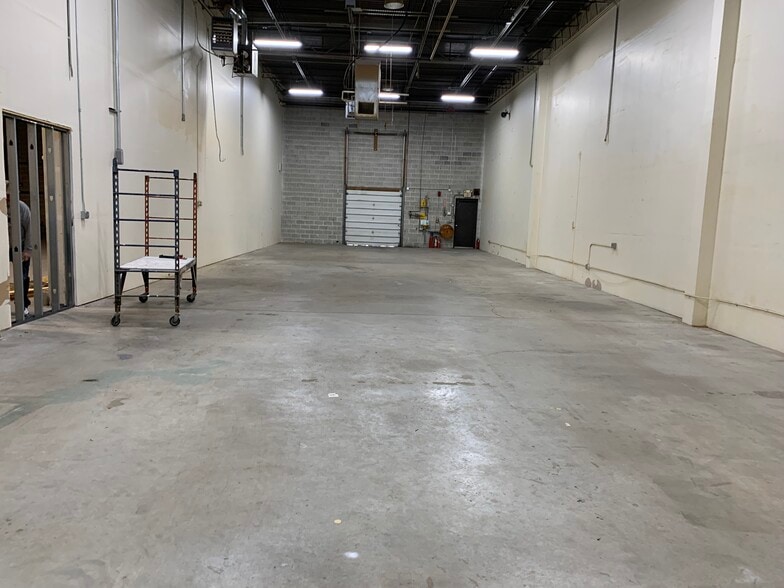 More Photos Of 31-51 Loring Dr, Framingham Light Distribution For Lease