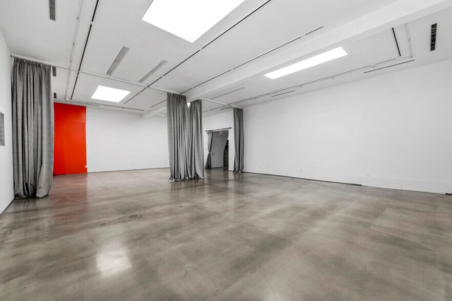 More Photos Of 5801 Washington Blvd, Culver City Office For Lease