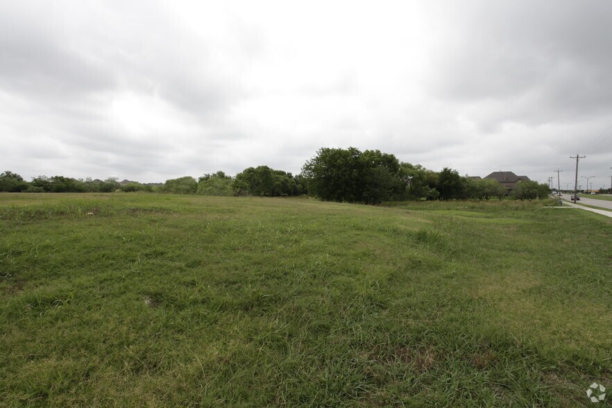 More Photos Of 2039 Rufe Snow Dr, Keller Land For Lease