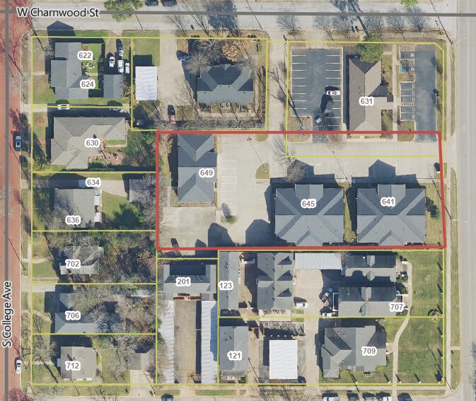 More Photos Of 641 S Broadway Ave, Tyler Unknown For Lease