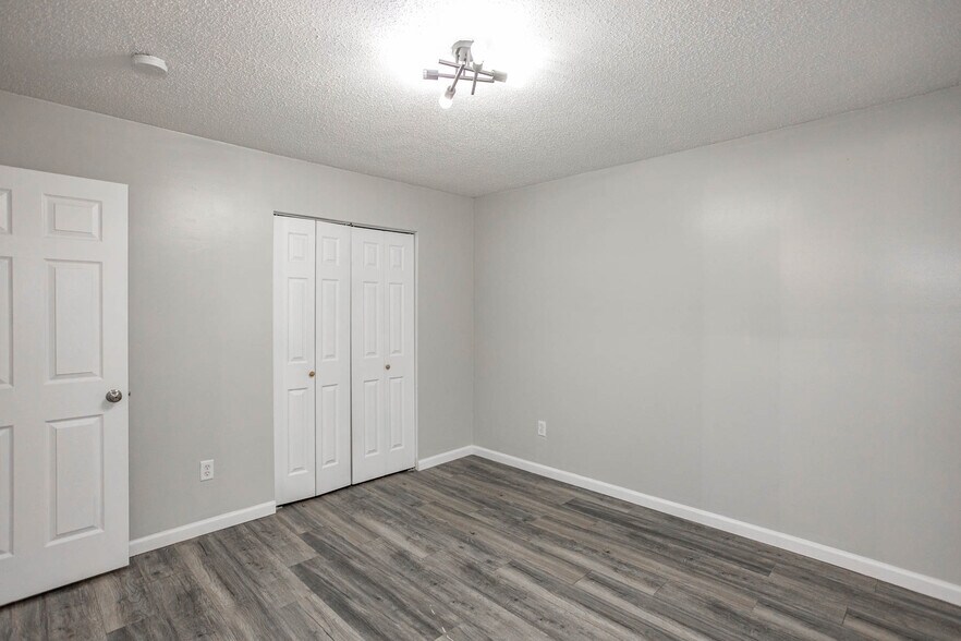 More Photos Of 3108 Eaton St, Kansas City Multifamily For Sale