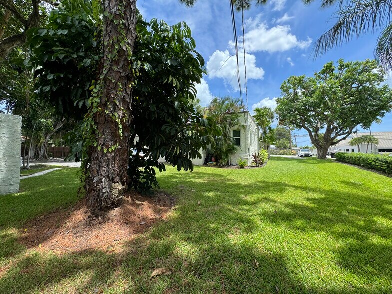 More Photos Of 1317 SE 4th Ave, Fort Lauderdale Office Residential For Sale