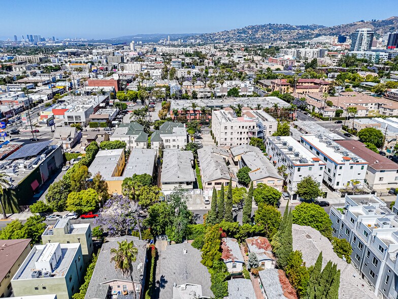 More Photos Of 1130 N Beachwood Dr, Los Angeles Land For Sale