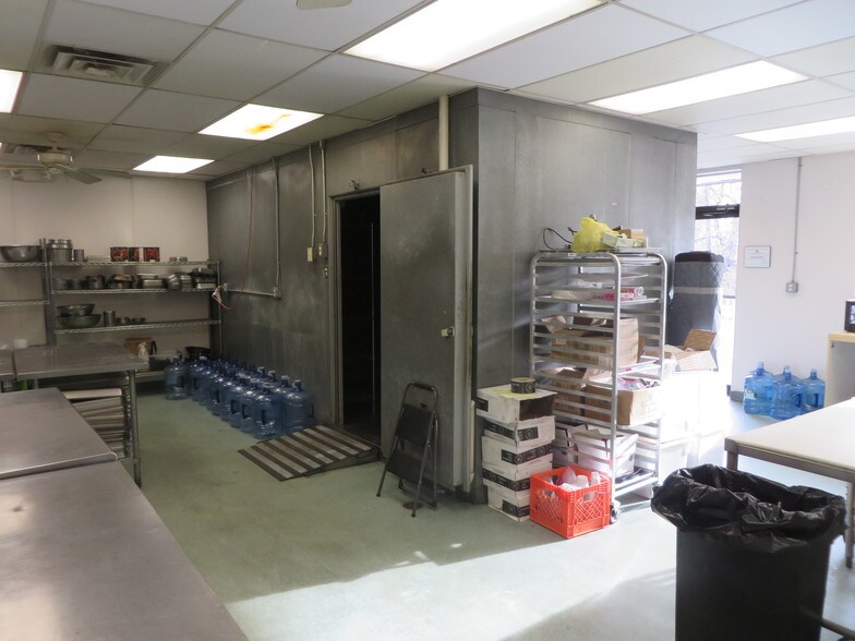 More Photos Of 30 S Doughty Ave, Somerville Apartments For Lease