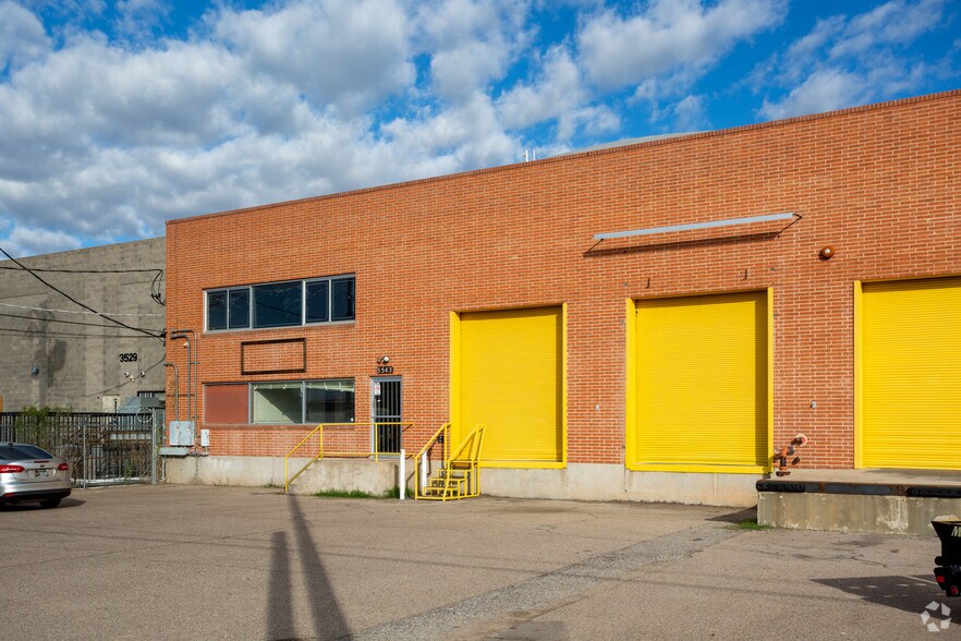 More Photos Of 3543 E Golf Links Rd, Tucson Distribution For Lease