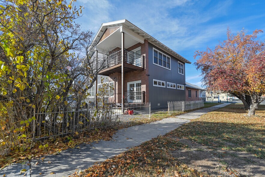 More Photos Of 322 N Main St, Gunnison Office Residential For Sale