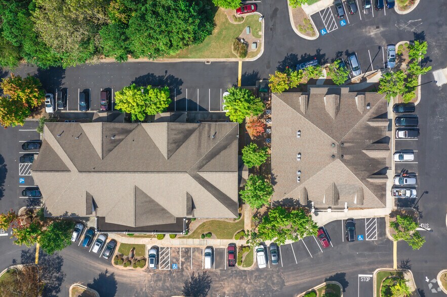 More Photos Of 1553 Janmar Rd, Snellville Medical For Sale