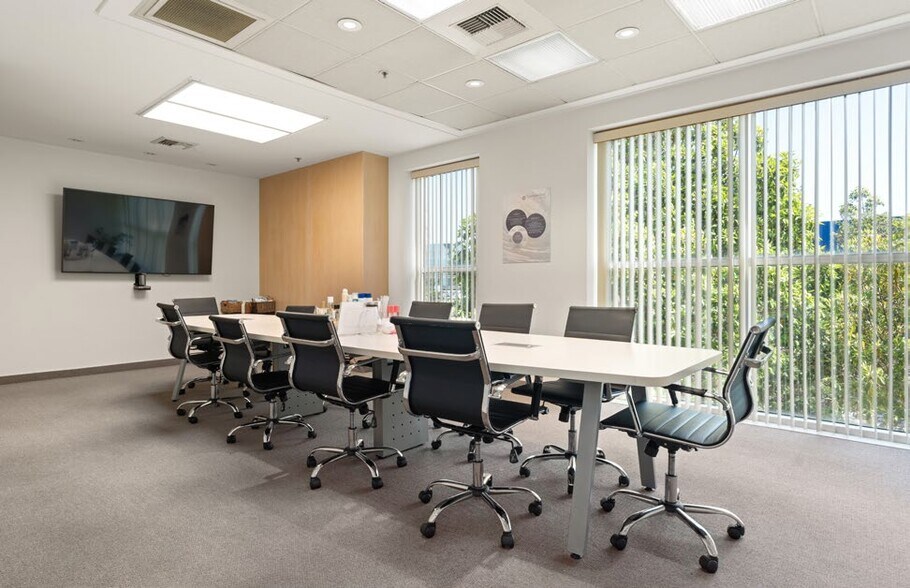 More Photos Of 3521 Challenger St, Torrance Industrial For Lease