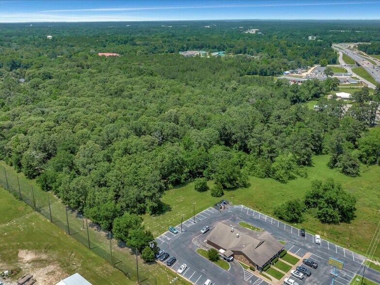 More Photos Of 410 S Medford Dr, Lufkin Land For Sale