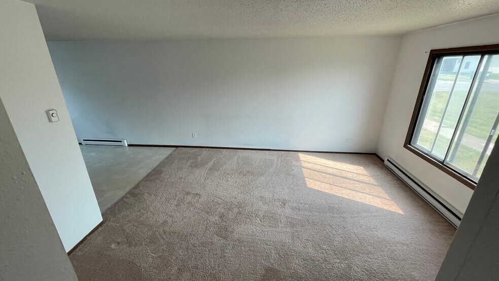 More Photos Of 114 8th Ave SE, Mayville Apartments For Sale