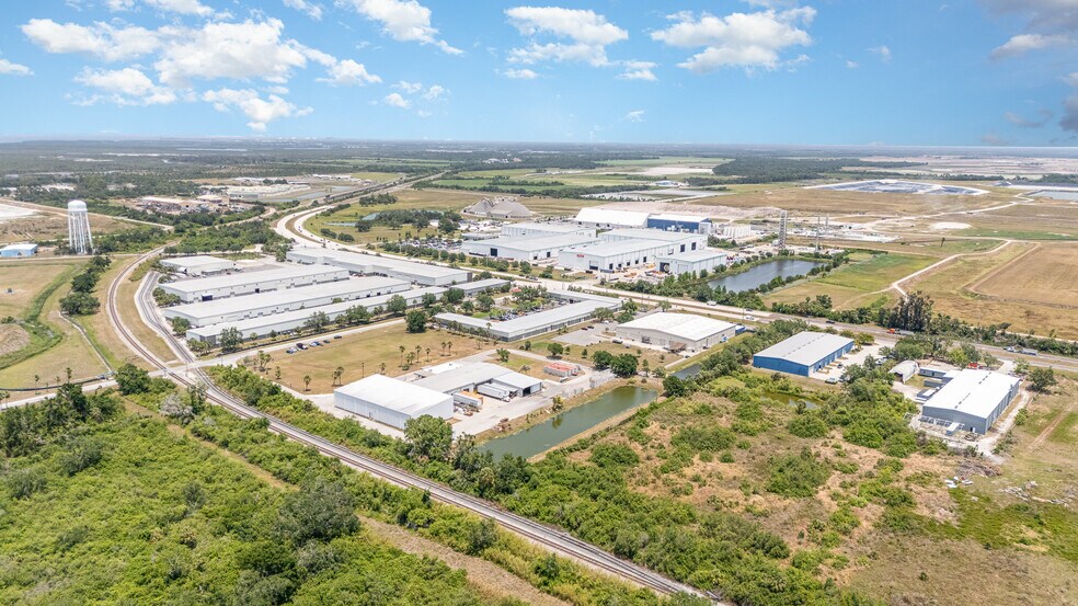 More Photos Of 2105 S Dock St, Palmetto Food Processing For Sale