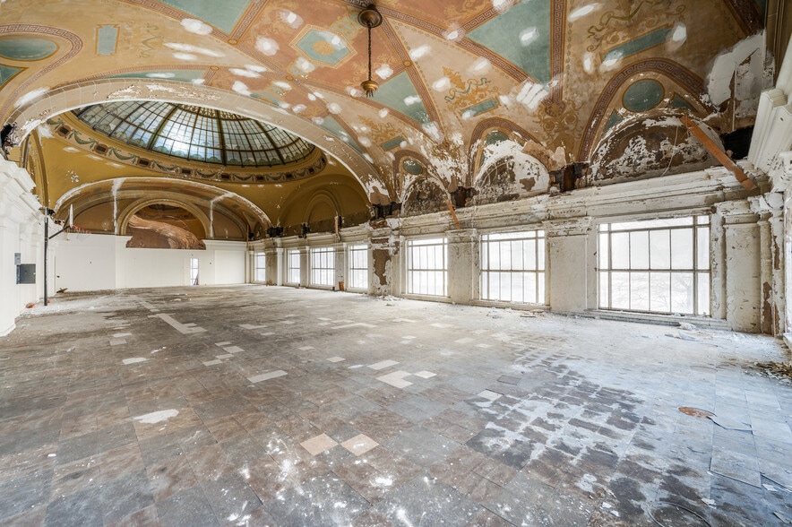 More Photos Of 901 Main St, Lynchburg Industrial For Sale