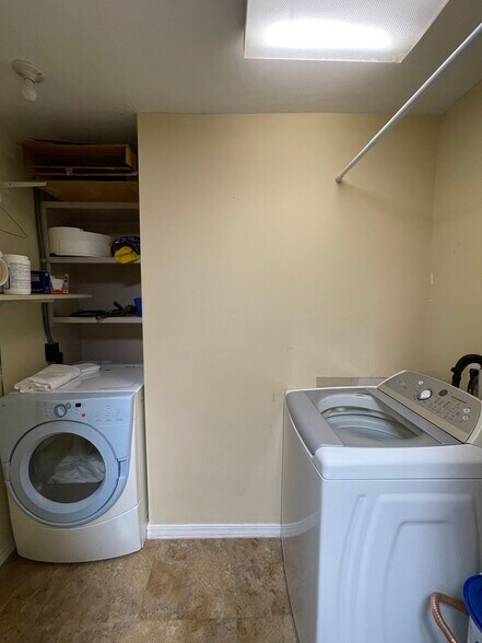 More Photos Of 220 N Phoenix Ave, Russellville Medical For Sale