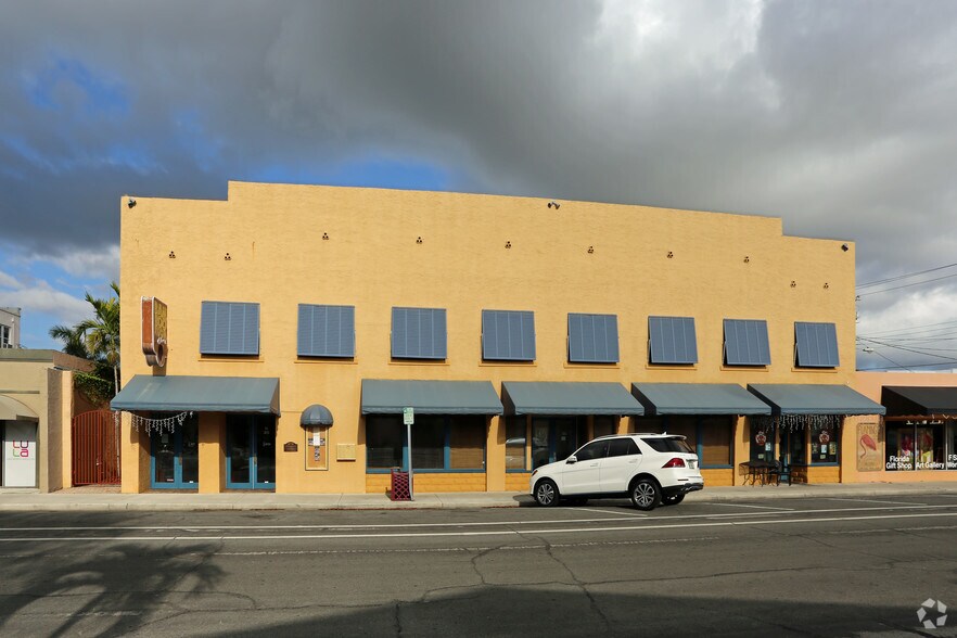 More Photos Of 17-25 S J St, Lake Worth Restaurant For Sale