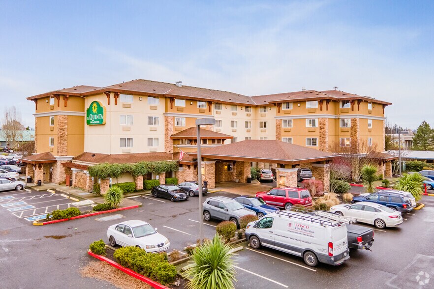 Primary Photo Of 1500 NE 134th St, Vancouver Hotel For Sale