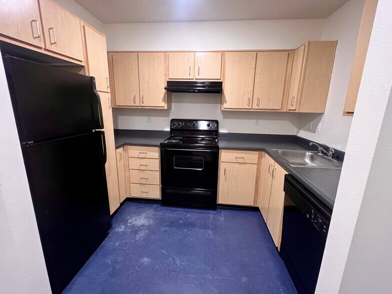 More Photos Of 621 Broadway St, Vancouver Apartments For Lease