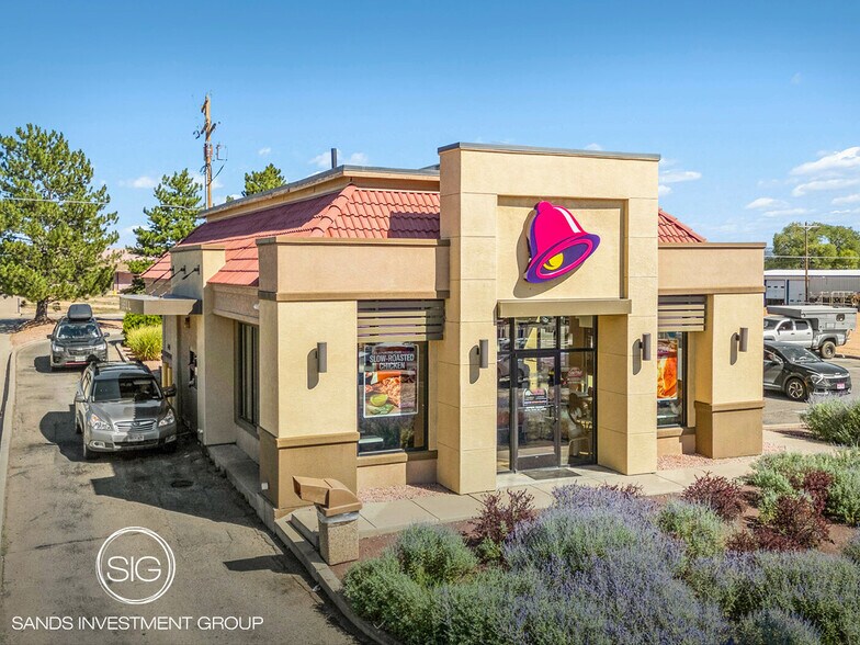 Primary Photo Of 1300 E Main St, Cortez Fast Food For Sale