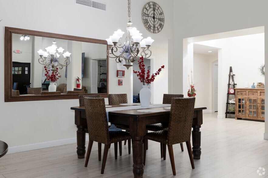 More Photos Of 6710 E Fanfol Dr, Paradise Valley Assisted Living For Sale