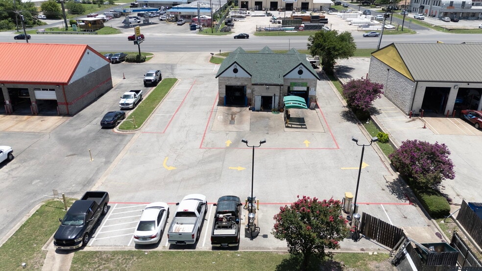 More Photos Of 2316 Pecan St W, Pflugerville Carwash For Sale