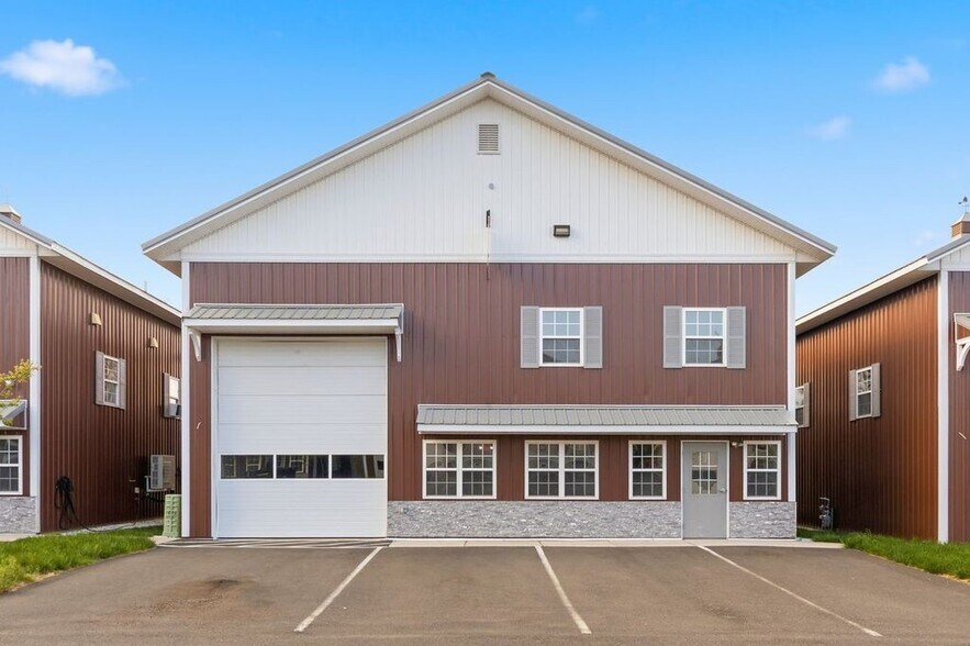 Primary Photo Of 4150 Dunroamin Rd, Wall Township Distribution For Sale