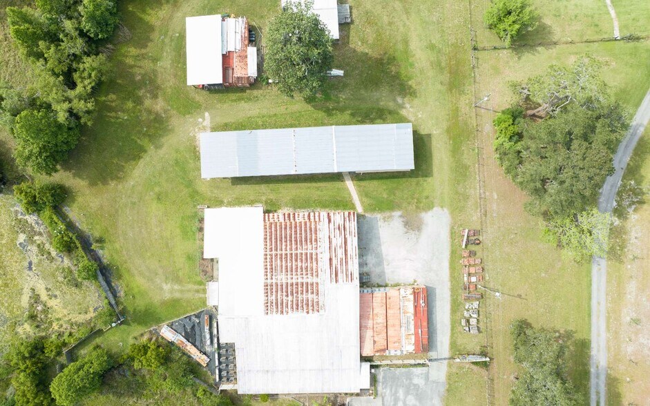 More Photos Of 11973 SE County Road 132, Jasper Office Residential For Sale