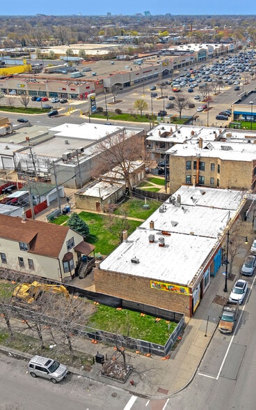 More Photos Of 4737-4747 W North Ave, Chicago Storefront Retail Residential For Sale