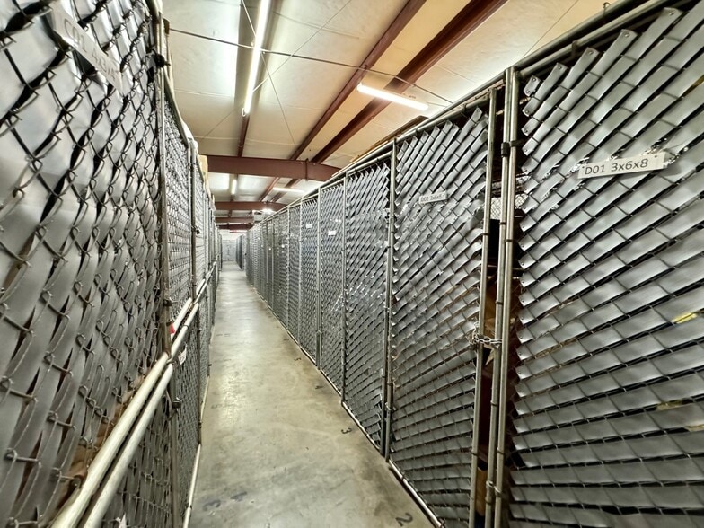More Photos Of 102 James St, Venice Self Storage For Sale