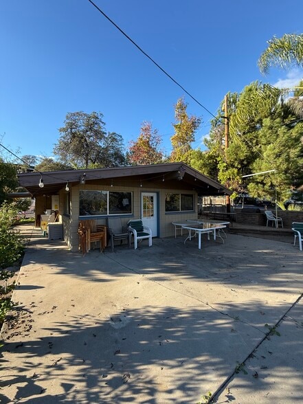 More Photos Of 32303 E Trimmer Springs Rd, Sanger Manufactured Housing Mobile Home Park For Sale