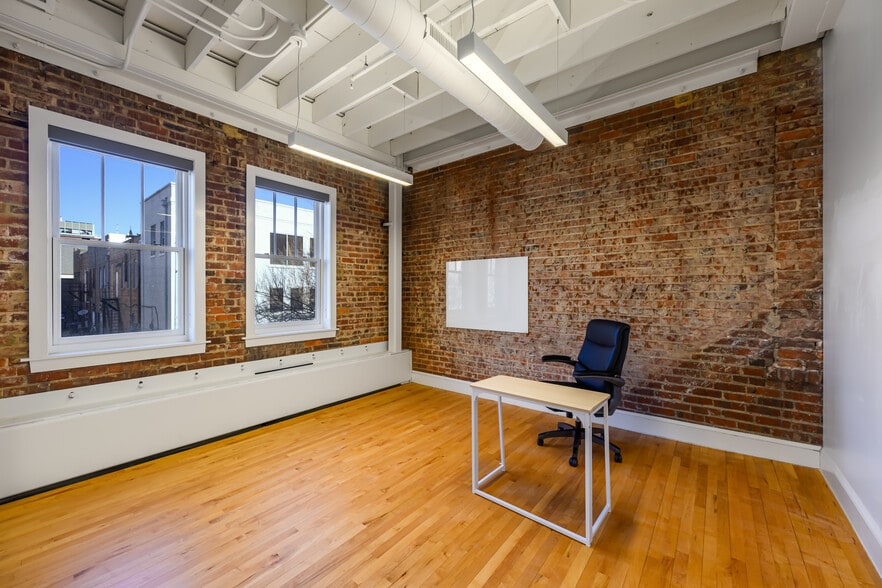 More Photos Of 107 W Hargett St, Raleigh Office For Lease