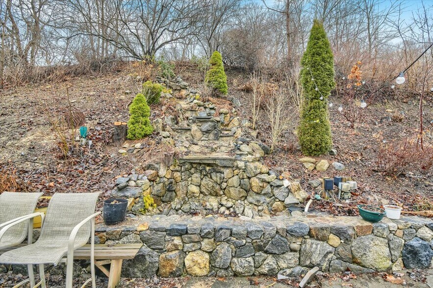 More Photos Of 110 Route 311, Carmel Restaurant For Sale