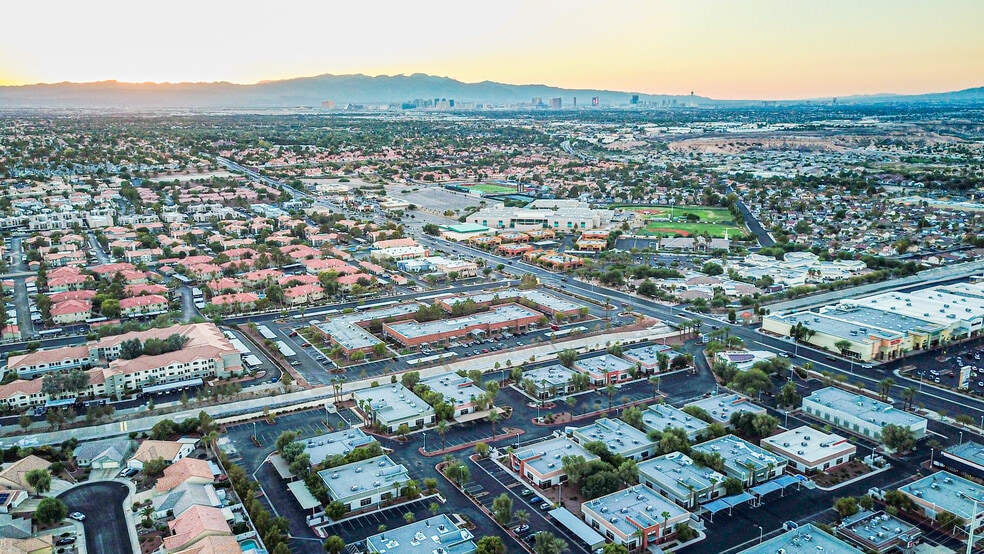 More Photos Of 375 N Stephanie St, Henderson Office For Lease