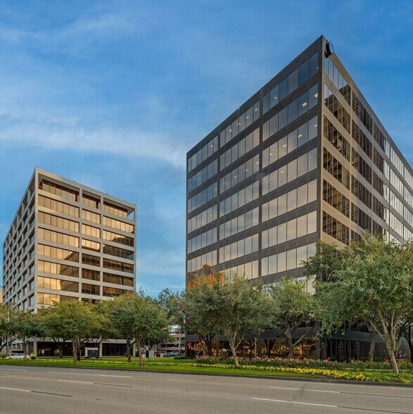 More Photos Of 5333 Westheimer Rd, Houston Office For Lease