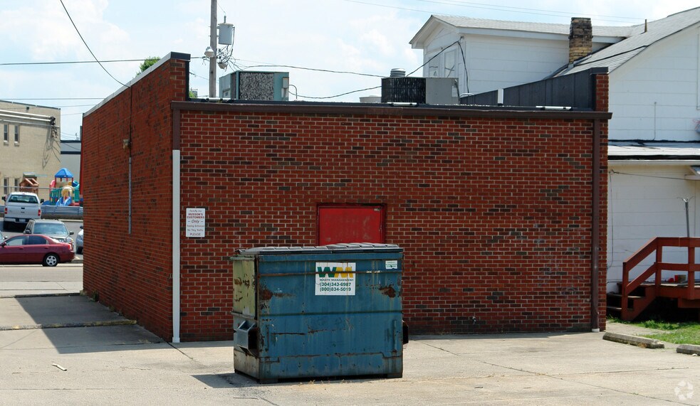 More Photos Of 611 Ohio Ave, Charleston Restaurant For Lease