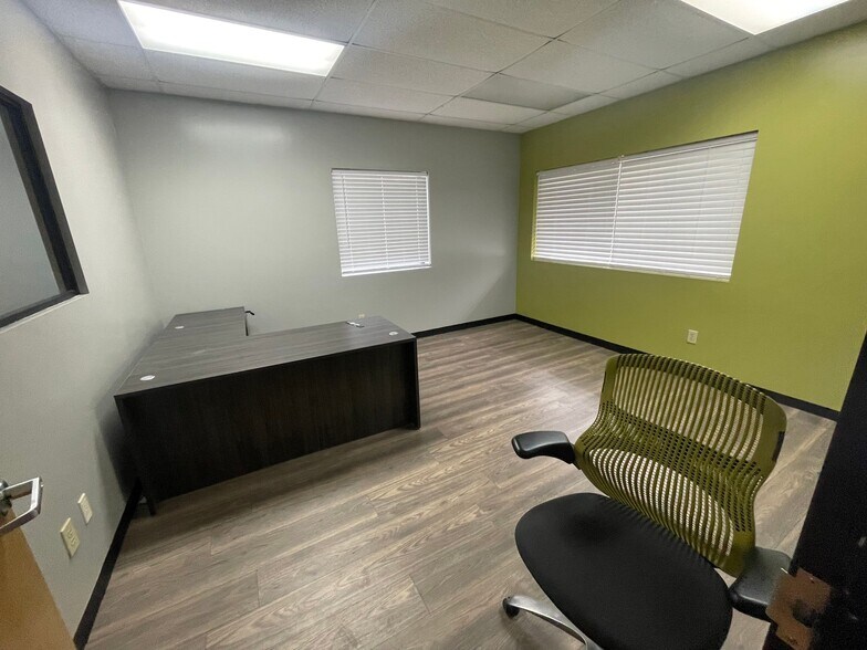 More Photos Of 134 Jonesboro Rd, Fairburn Warehouse For Sale