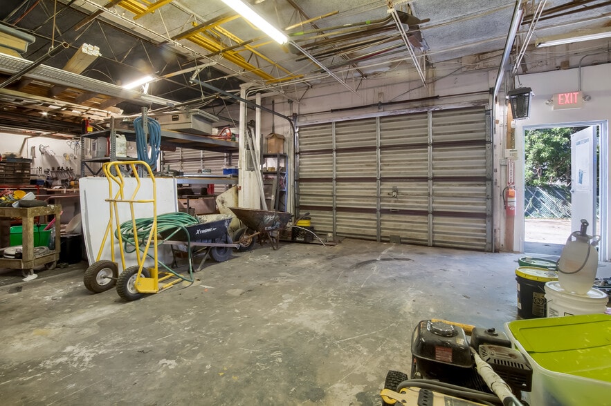 More Photos Of 3071 NW 64th Ave, Sunrise Warehouse For Sale