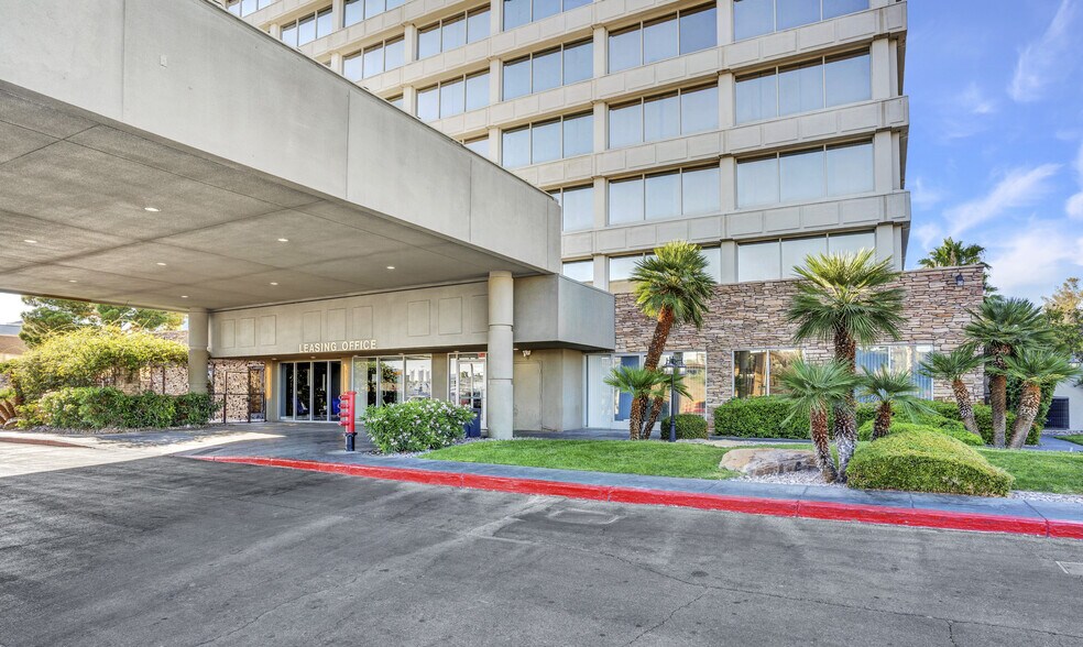 More Photos Of 1020 E Desert Inn Rd, Las Vegas Apartments For Lease