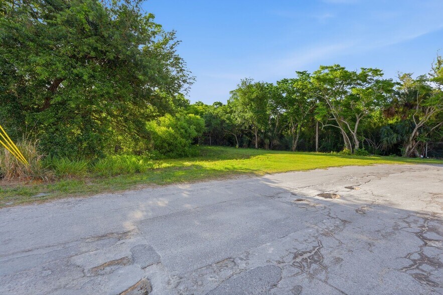 More Photos Of 7810 Clark Moody Blvd, Port Richey Land For Sale