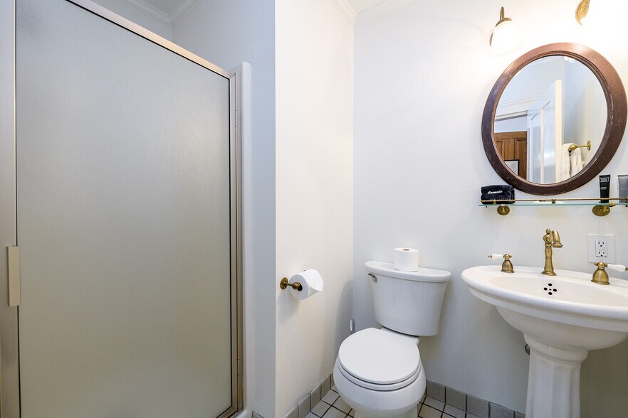 More Photos Of 1526 Highway 255 N, Sautee Nacoochee Hotel For Sale