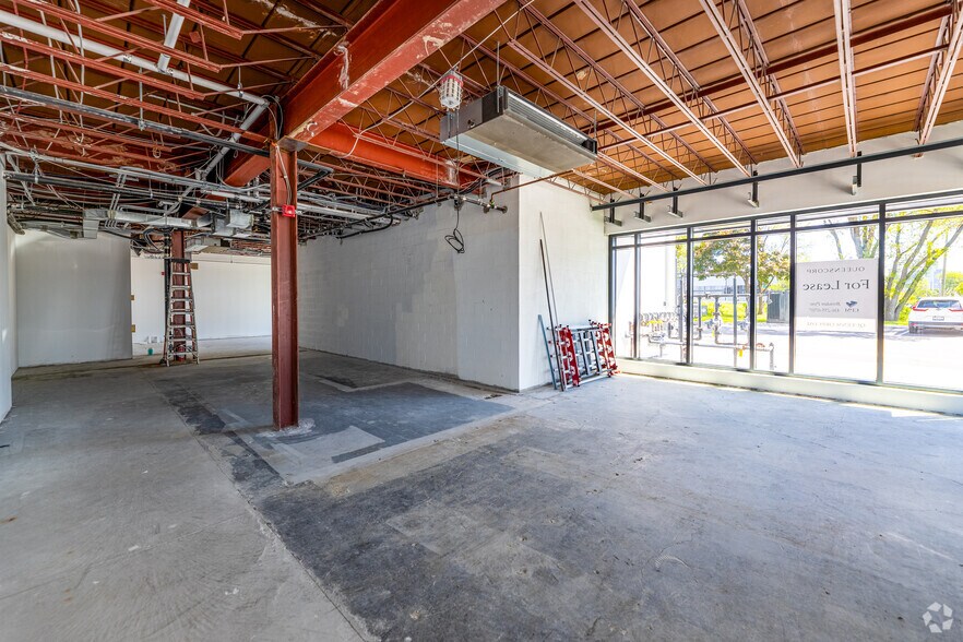 More Photos Of 170 Evans Av, Toronto Office For Lease
