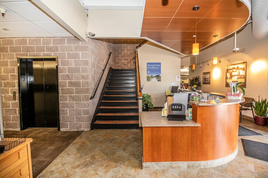 More Photos Of 5450 Western Ave, Boulder Office For Lease